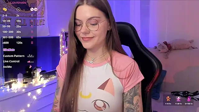 Marta May  online show from 11, 2, 2025