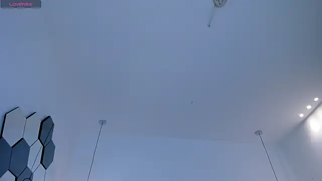 KatieNolan 1 online show from 15, 2, 2025