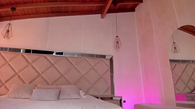 KatieNolan 1 online show from 19, 3, 2025