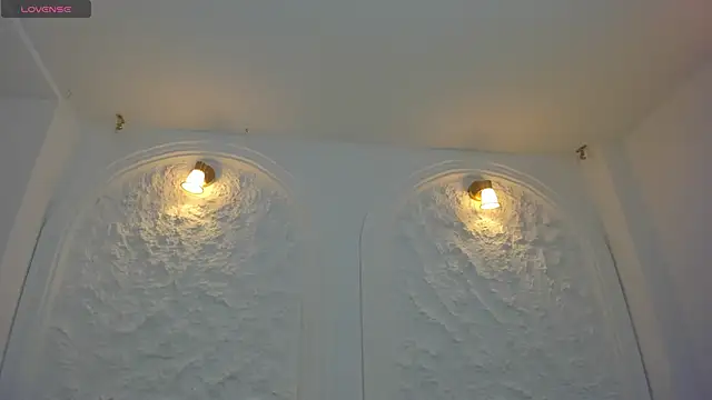 KatieNolan 1 online show from 8, 4, 2026