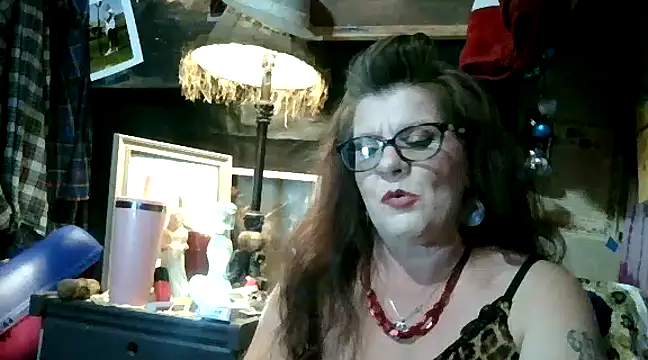 Snapshot of Fantasymaid80 chatting on 8, 1, 2025 Fantasymaid80 online show from 8, 1, 2025