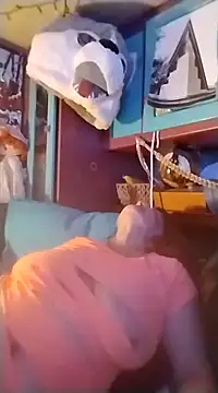 Snapshot of Fantasymaid80 chatting on 19, 1, 2025 Fantasymaid80 online show from 19, 1, 2025