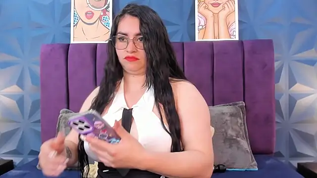 NicoleJonss online show from 24, 2, 2026