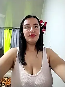 hailey85 online show from 22, 4, 2026