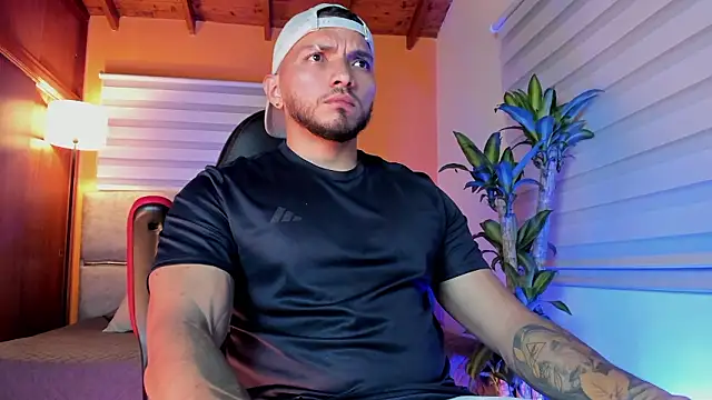 maximusclark1 online show from 28, 2, 2026