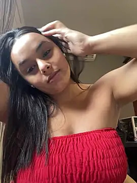 crystalmmour online show from 17, 2, 2025