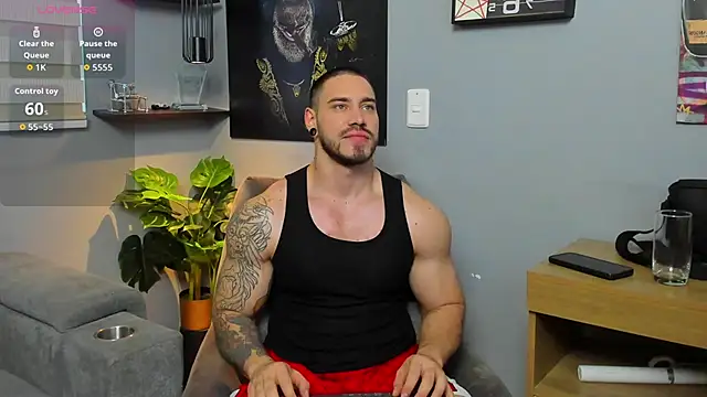 Snapshot of Giorgio-Leone chatting on 8, 11, 2025 Giorgio-Leone online show from 8, 11, 2025