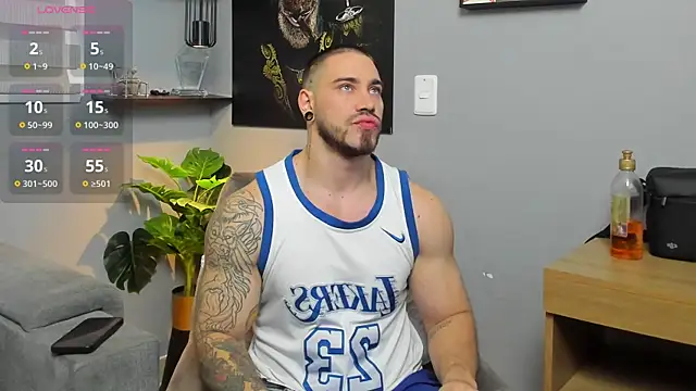 Snapshot of Giorgio-Leone chatting on 25, 11, 2025 Giorgio-Leone online show from 25, 11, 2025