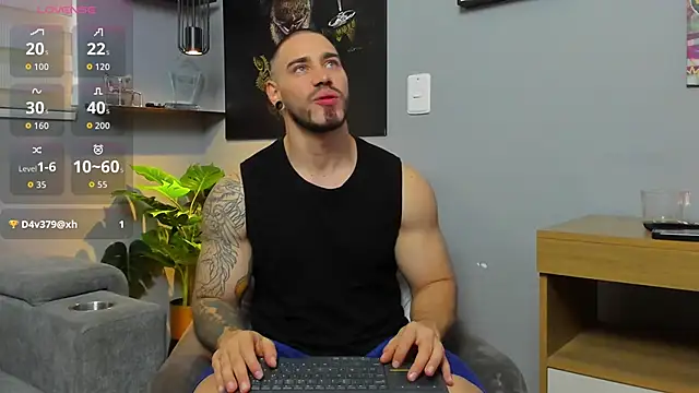 Snapshot of Giorgio-Leone chatting on 3, 12, 2025 Giorgio-Leone online show from 3, 12, 2025