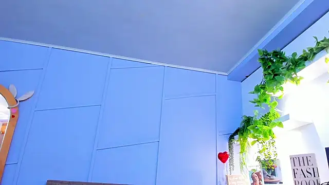 Snapshot of nathalie_rossel chatting on 27, 10, 2025 nathalie rossel online show from 27, 10, 2025