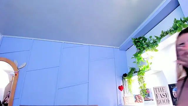 Snapshot of nathalie_rossel chatting on 27, 11, 2025 nathalie rossel online show from 27, 11, 2025