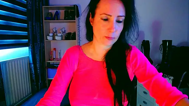 Snapshot of Sebriena chatting on 2, 12, 2024 Sebriena online show from 2, 12, 2024