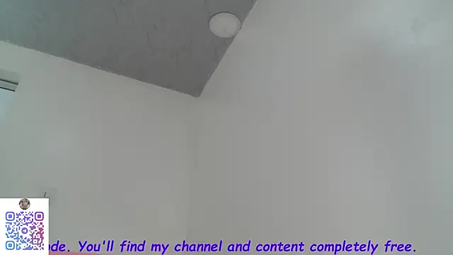 Snapshot of Full_Fist chatting on 15, 10, 2025 Full Fist online show from 15, 10, 2025