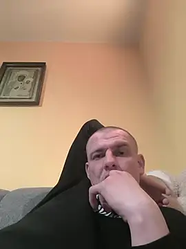 Snapshot of Regularfucker28 chatting on 8, 3, 2026 Regularfucker28 online show from 8, 3, 2026
