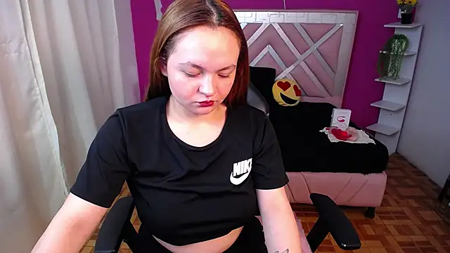 Snapshot of Naiara_Sex_ chatting on 2, 1, 2025 Naiara Sex online show from 2, 1, 2025