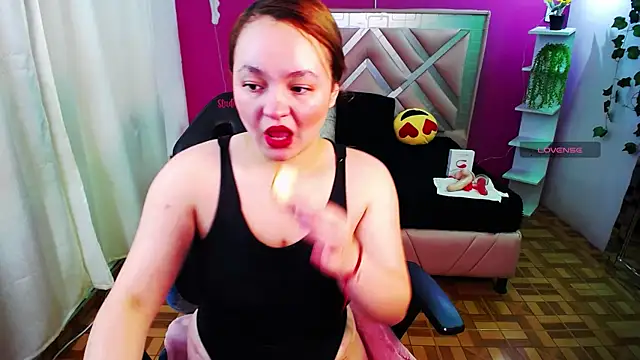 Snapshot of Naiara_Sex_ chatting on 10, 1, 2025 Naiara Sex online show from 10, 1, 2025