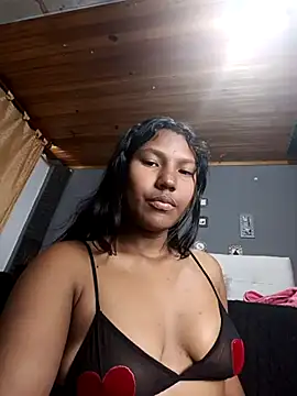 AnnieScott  online show from 16, 3, 2025