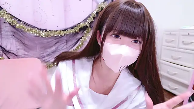 Yurie  online show from 2, 11, 2025