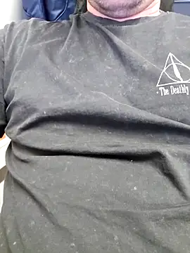 Ibag01 online show from 5, 3, 2025