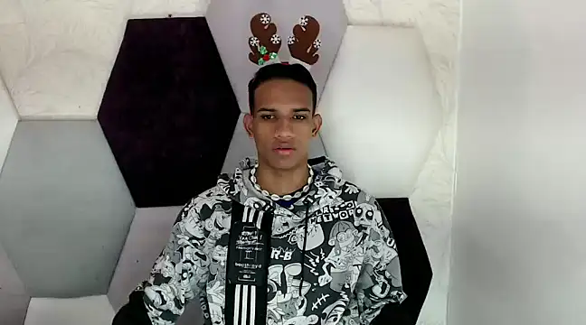 Snapshot of AbrahanBratz chatting on 17, 12, 2024 AbrahanBratz online show from 17, 12, 2024