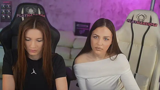 Julia  Star  online show from 20, 3, 2026