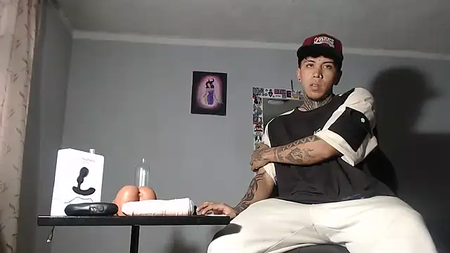 Snapshot of Nickhot0609 chatting on 28, 1, 2025 Nickhot0609 online show from 28, 1, 2025