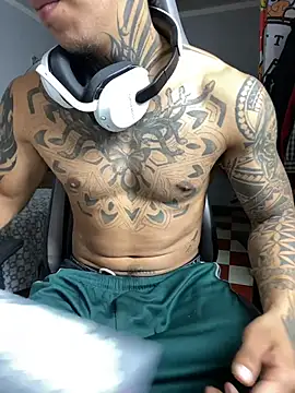 Snapshot of Nickhot0609 chatting on 23, 10, 2025 Nickhot0609 online show from 23, 10, 2025