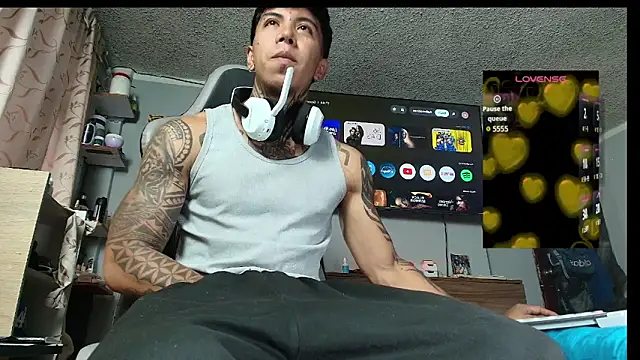 Nickhot0609 online show from 20, 2, 2026