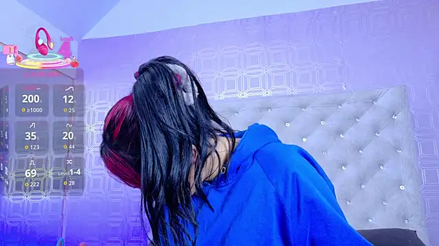 Derieri D online show from 30, 9, 2025