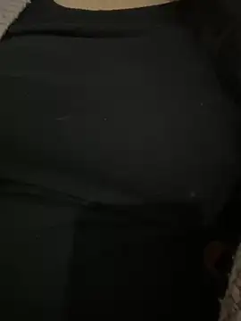 Lina-lolo online show from 2, 2, 2025