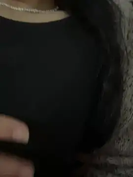 Lina-lolo online show from 2, 2, 2025