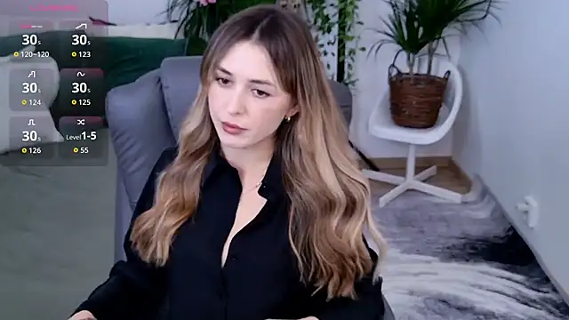 Sophie Enzo online show from 13, 11, 2025