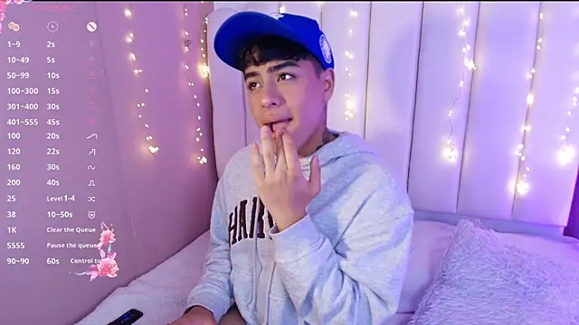 kiing azahell online show from 18, 3, 2025