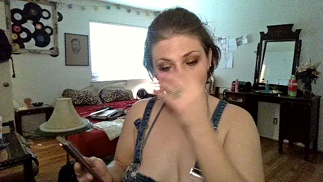 sophiarica online show from 16, 4, 2026