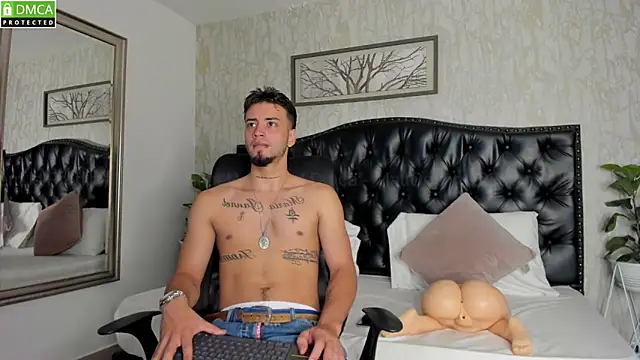 Snapshot of MattDevon chatting on 27, 1, 2025 MattDevon online show from 27, 1, 2025