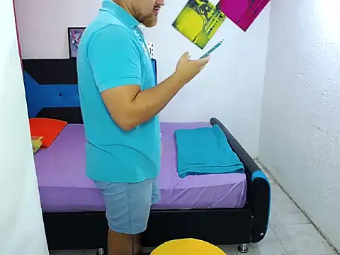 Snapshot of pitbullveryhot chatting on 5, 12, 2024 pitbullveryhot online show from 5, 12, 2024