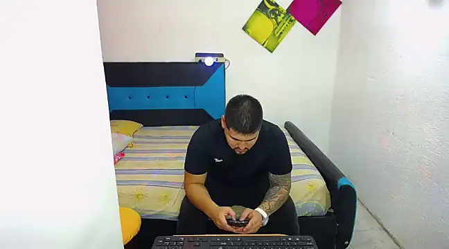 Snapshot of pitbullveryhot chatting on 20, 3, 2025 pitbullveryhot online show from 20, 3, 2025