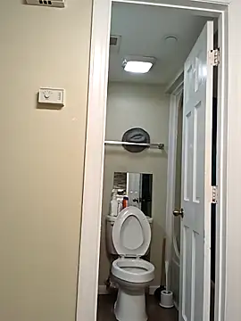 geilerschwanz64 online show from 5, 1, 2025