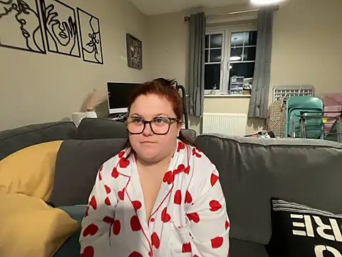 Tallulah-mae-xoxox online show from 30, 1, 2025