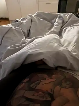 Snapshot of tattooedtwc chatting on 5, 10, 2025 tattooedtwc online show from 5, 10, 2025