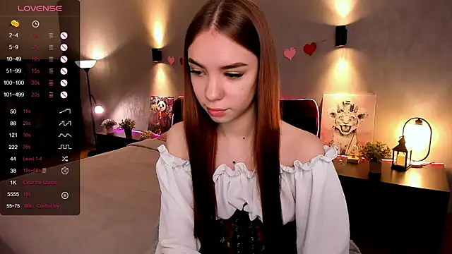 Snapshot of MilliBrown_ chatting on 28, 9, 2025 MilliBrown online show from 28, 9, 2025