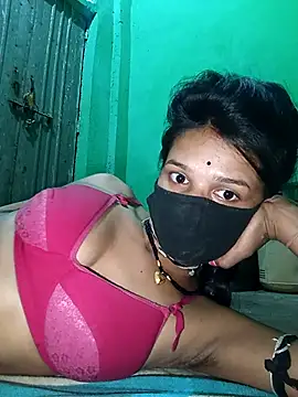 Hoty girl 143 online show from 28, 10, 2025