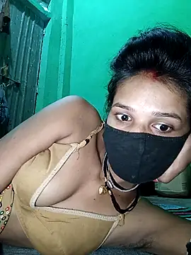 Hoty girl 143 online show from 31, 10, 2025