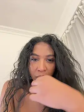 IamCrystal2 online show from 16, 5, 2026