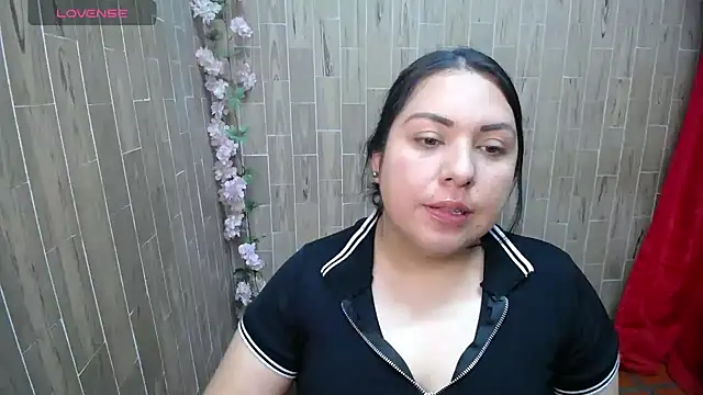 solyeria online show from 29, 5, 2026