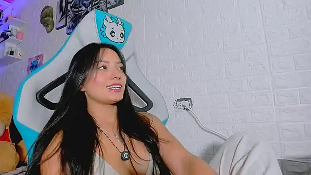 Snapshot of missycanoo chatting on 1, 10, 2025 missycanoo online show from 1, 10, 2025