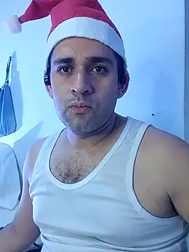 Snapshot of CRISTHIAN_GREY01 chatting on 24, 12, 2024 CRISTHIAN GREY01 online show from 24, 12, 2024