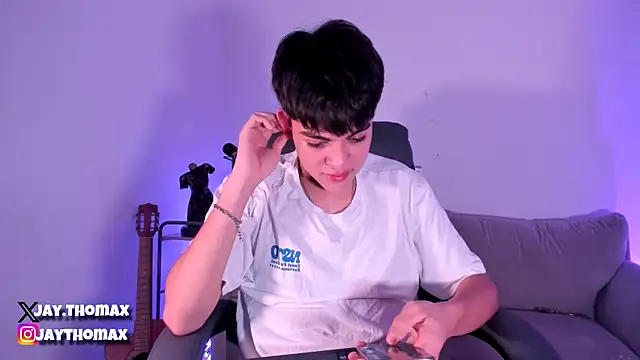 JaycoThomas online show from 1, 2, 2025