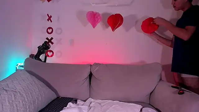 JaycoThomas online show from 13, 2, 2025