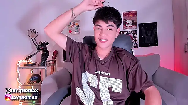 JaycoThomas online show from 4, 3, 2025